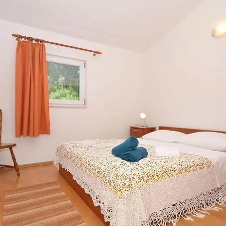 Arbanija A3 *